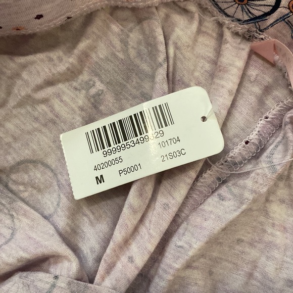 Pink ruffle detail shorts - Picture 5 of 5